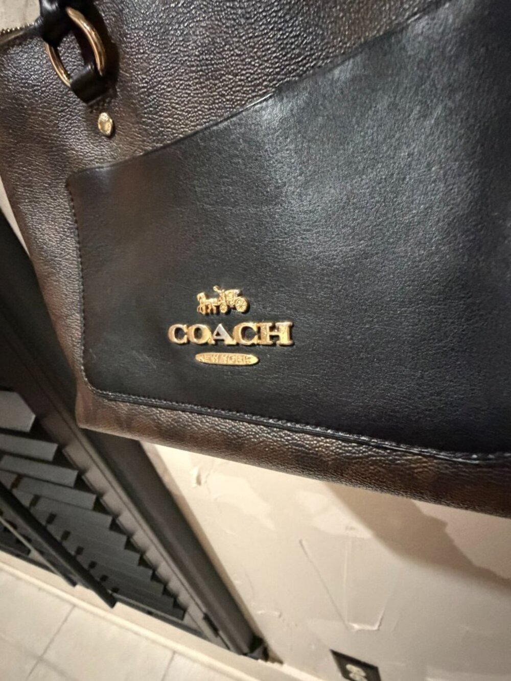Coach Mini Emma - Picture 10 of 10